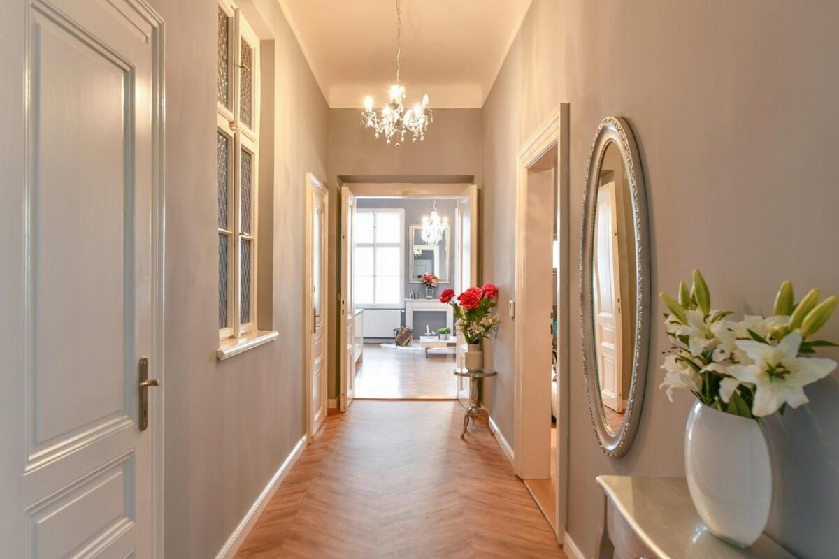 Cityscape Wenceslas Square Apartment Прага Екстериор снимка