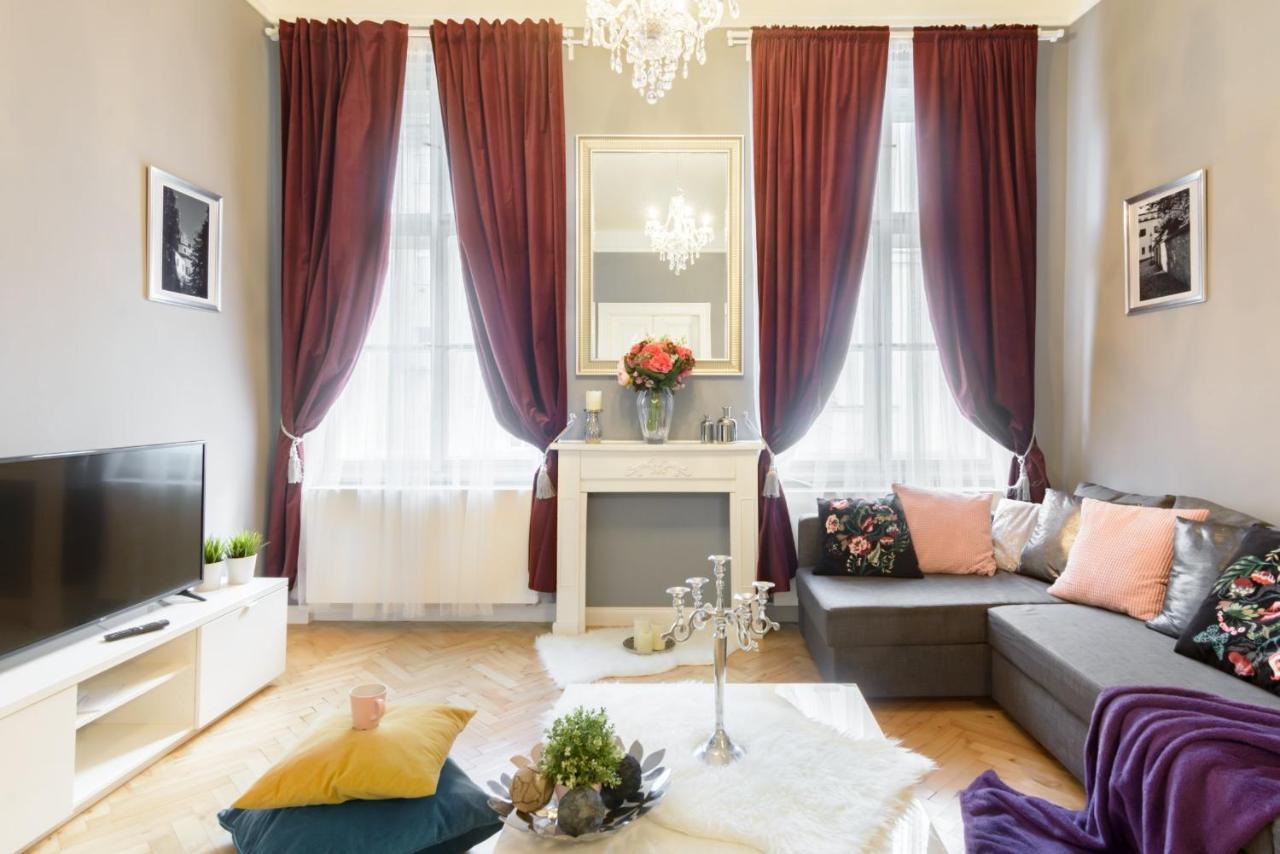 Cityscape Wenceslas Square Apartment Прага Екстериор снимка